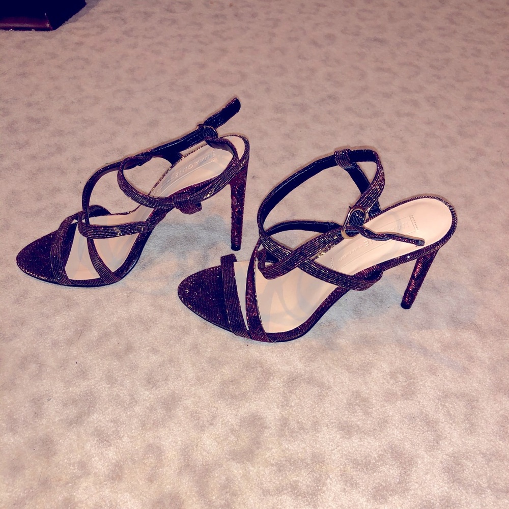 NWOT Vince Camuto Imagine Sparkly Leopard Heel